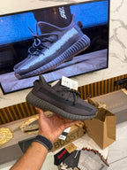Adida s Yeezy 350 Boost V2 Mx Dark Salt